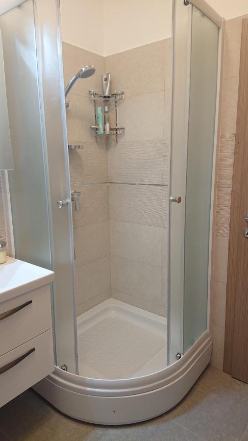 Deluxe Apartment Joia With Balcony On The Beach Bacvice, Free Parking, Old Town, Near Ferry Port سبليت المظهر الخارجي الصورة